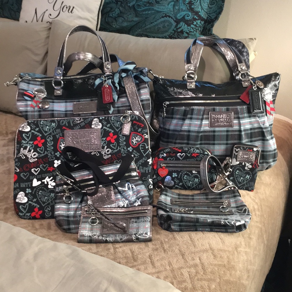 Coach Poppy Tartan Travel Enaemble